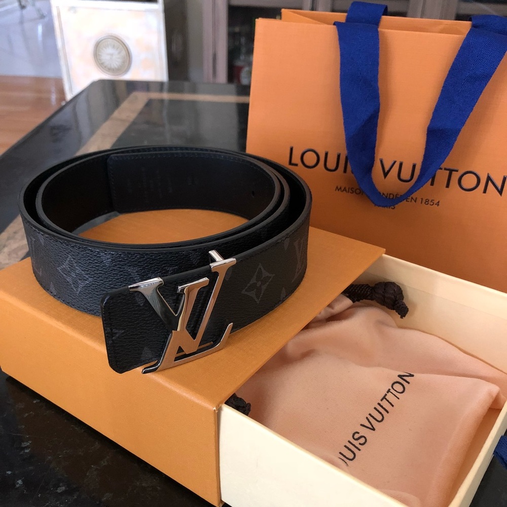 Louis Vuitton Reversible Men’s Belt